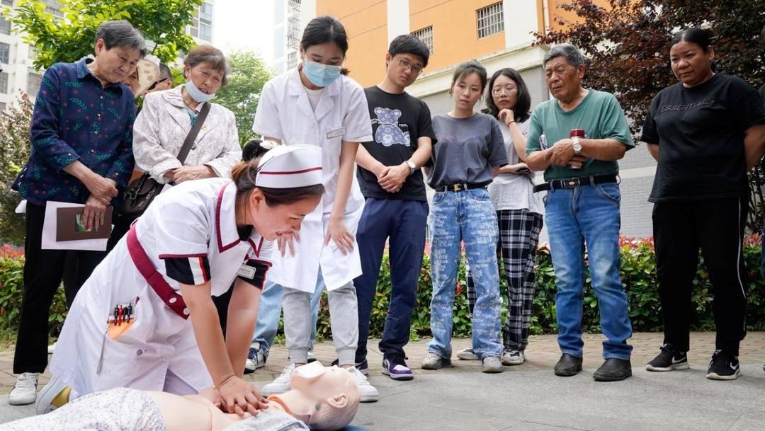 三臺縣市場監督管理局領導團隊引領市場監管新篇章