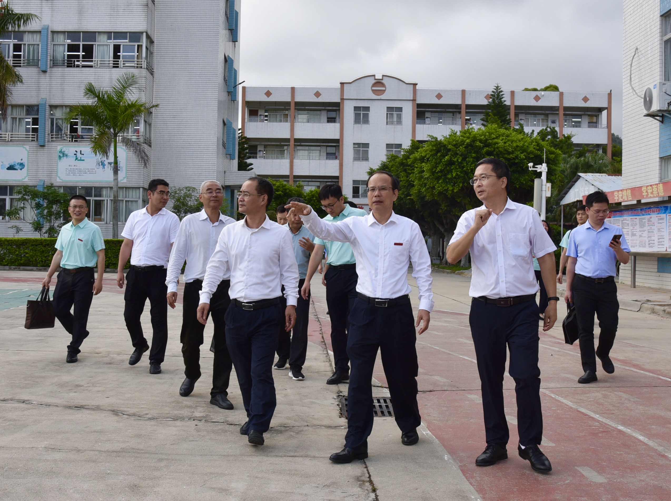 汕尾市教育局領導團隊新貌及教育革新舉措重磅出爐